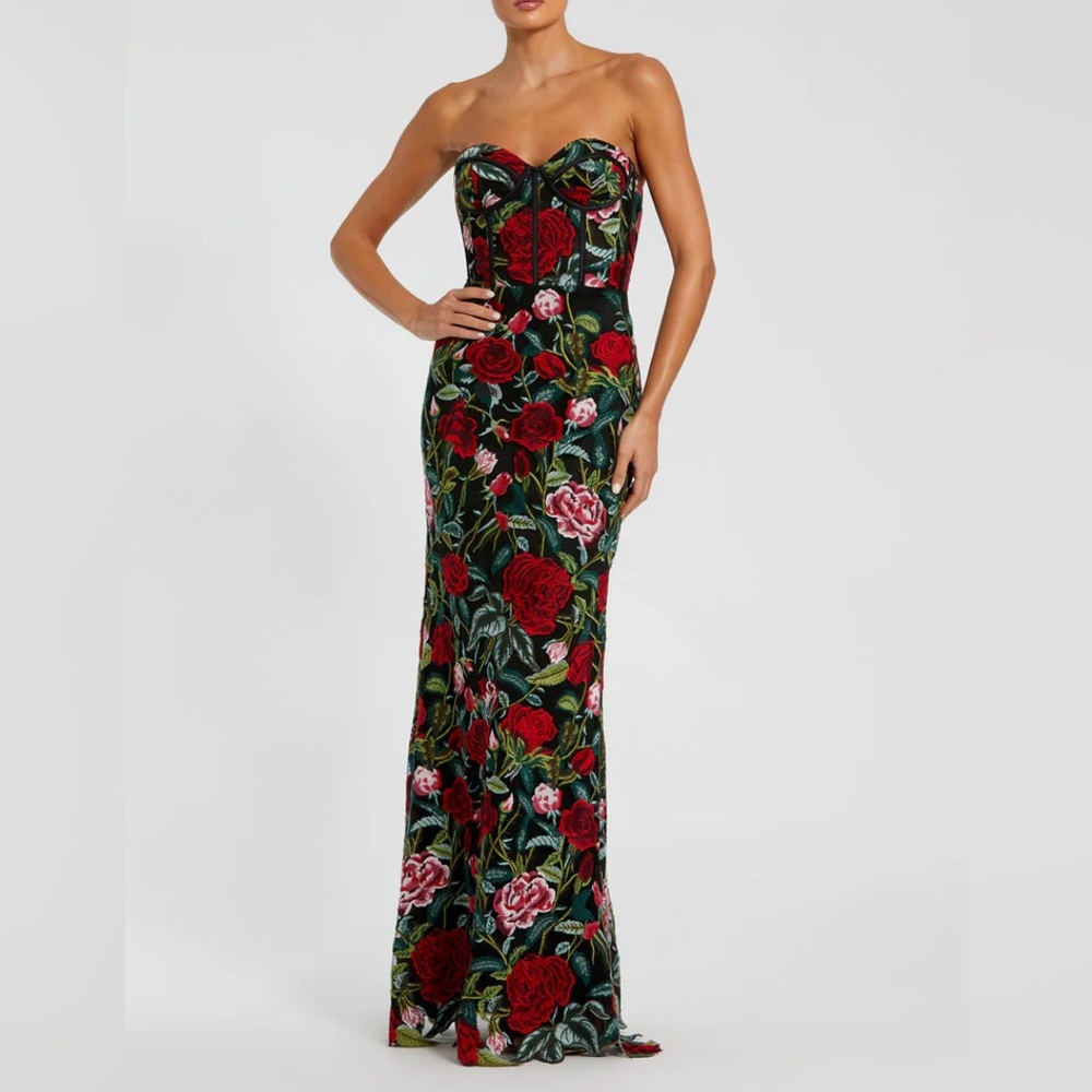 MAC DUGGAL
Sheer Bustier Top Floral Applique Gown